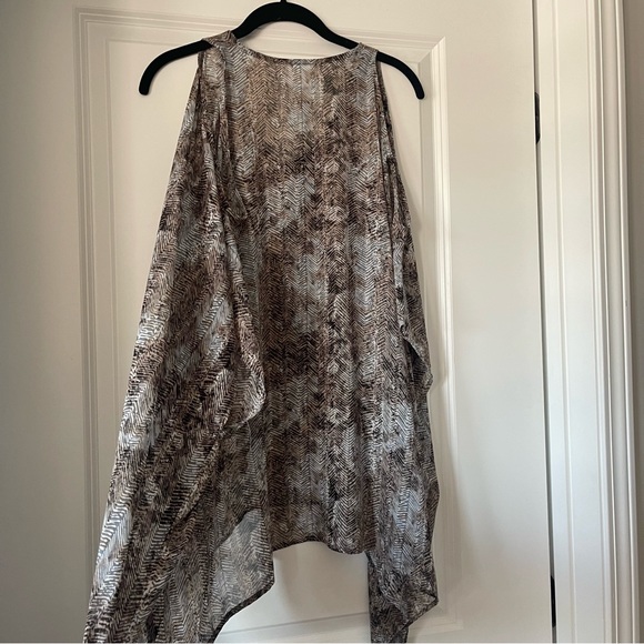 *boutique* By Together printed top size S - Picture 4 of 5